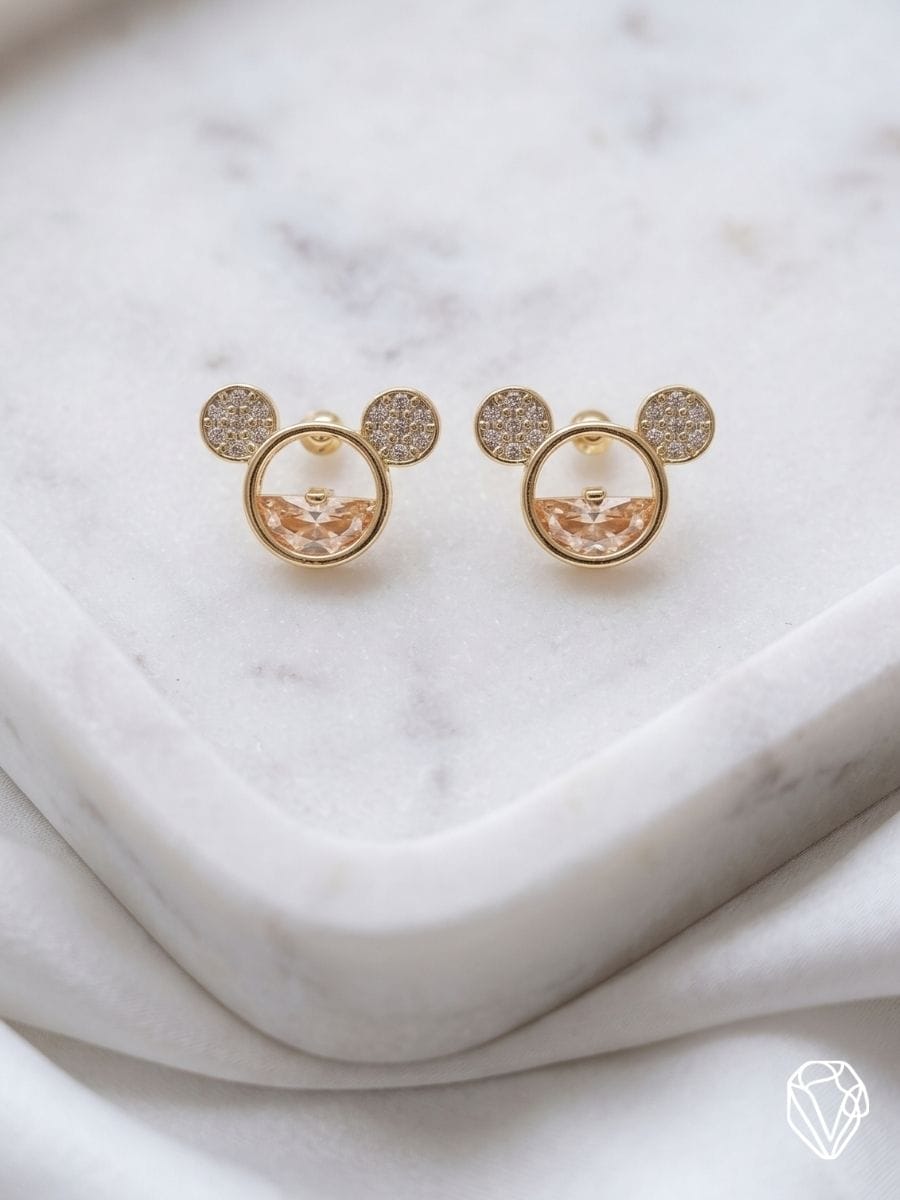 Aretes Mickey con Perla — Oro Laminado Americano | Varelis Joyería