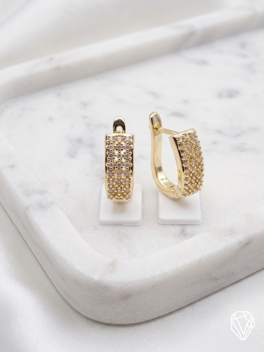 Aretes Argolla Pavé — Oro Laminado Americano | Varelis Joyería