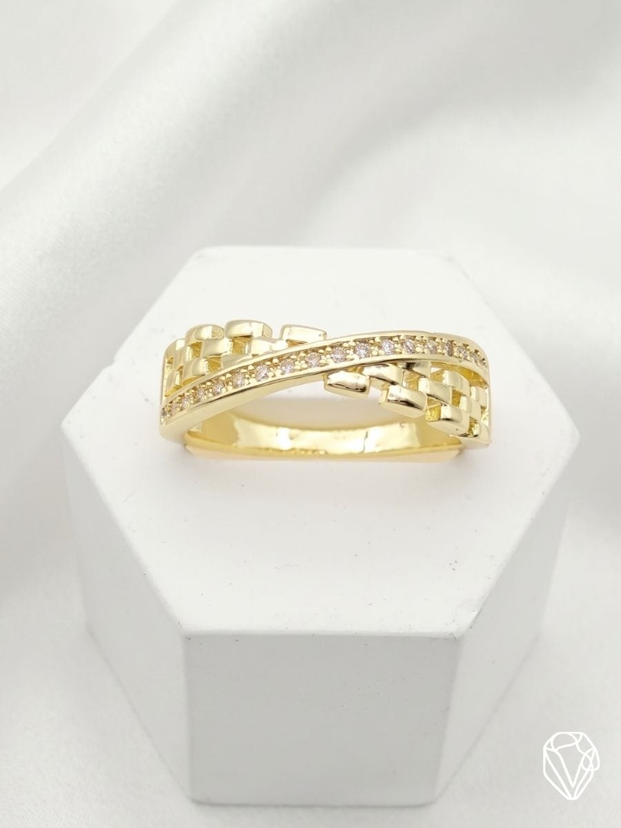 Anillo Cruce Oro — Oro Laminado Americano | Varelis Joyería