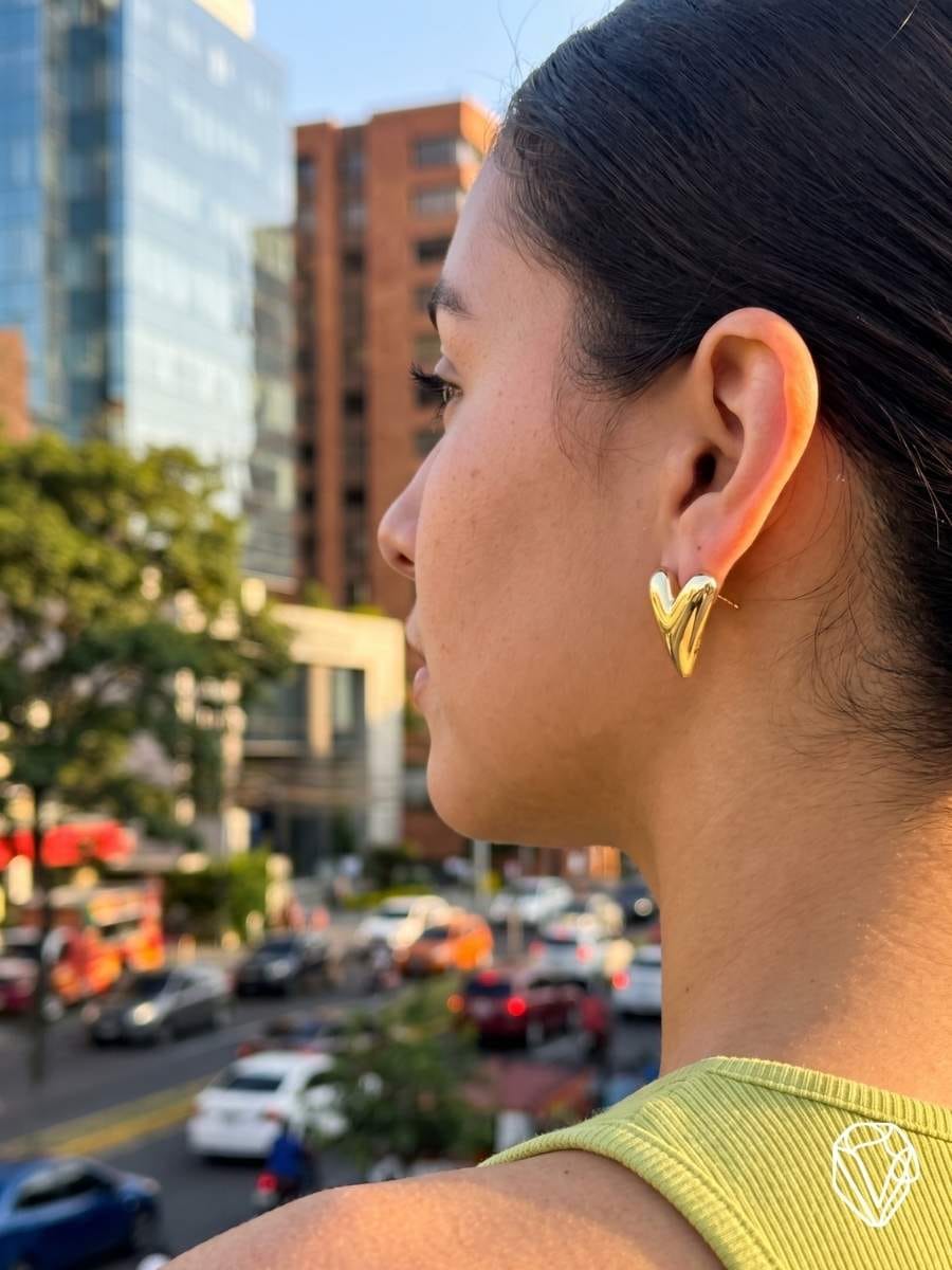 Aretes Corazón Largo — vista 2