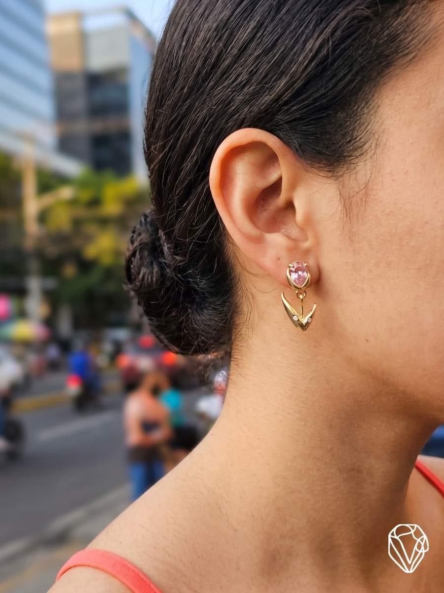Aretes Tulipán con Gota Rosa — vista 2