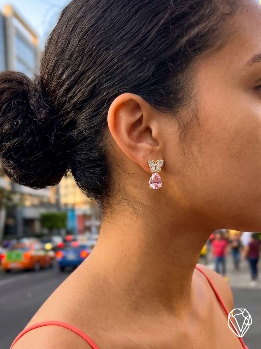 Aretes Mariposa con Gota Rosa — vista 2
