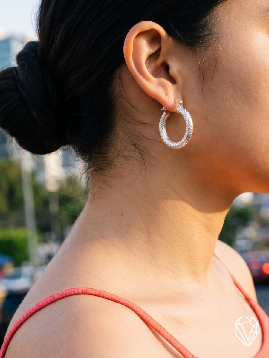 Aretes de Argolla Escarchada Mediana — vista 2