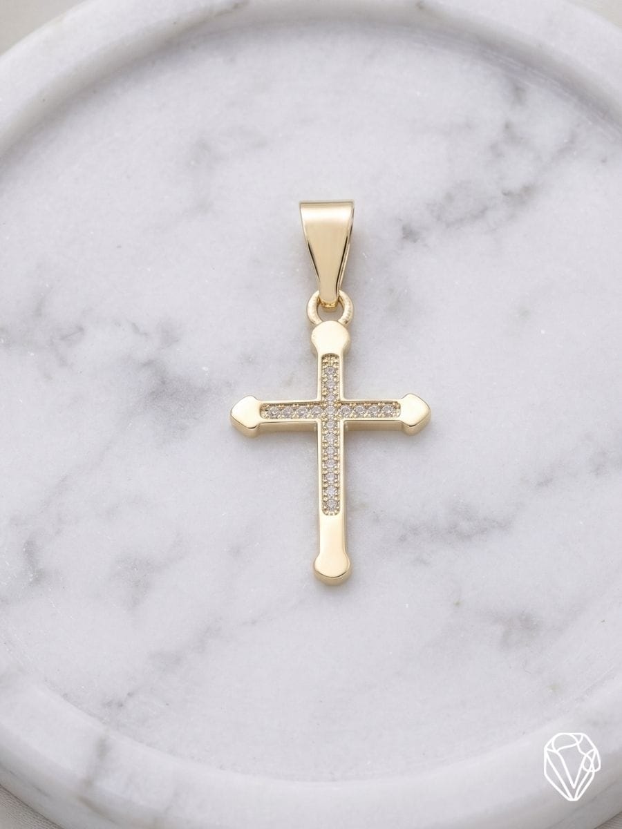 Dije Cruz Fina — Oro Laminado Americano | Varelis Joyería
