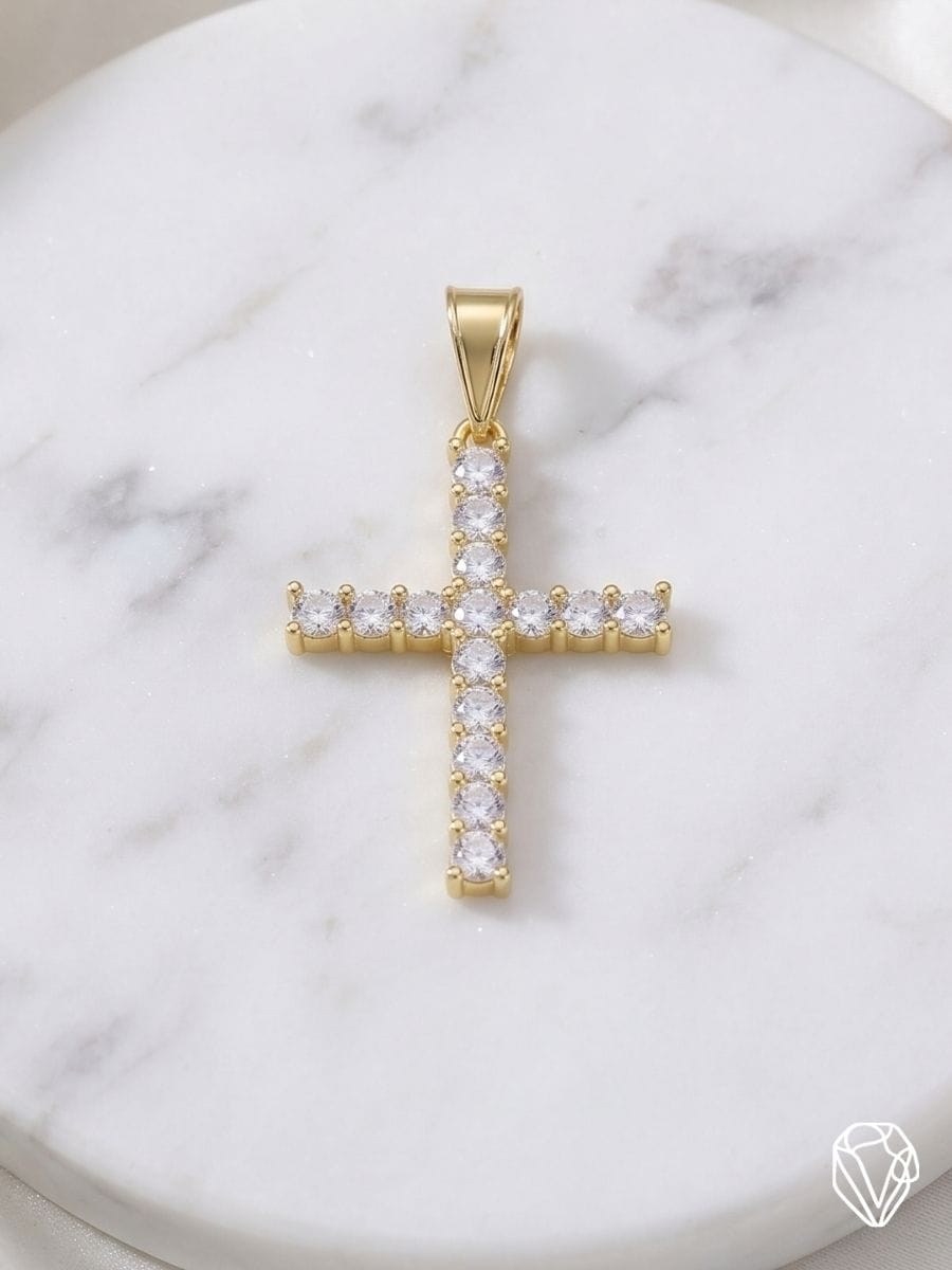 Dije Cruz Eterna Brillante — Oro Laminado Americano | Varelis Joyería